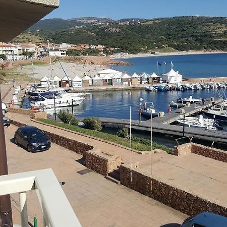 דירות איזולה רוסה Fronte Mare Bella Vista מראה חיצוני תמונה
